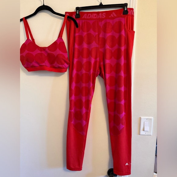 adidas + Marimekko Techfit Outfit Sports Bra Set Polka Dot Red - Picture 9 of 11